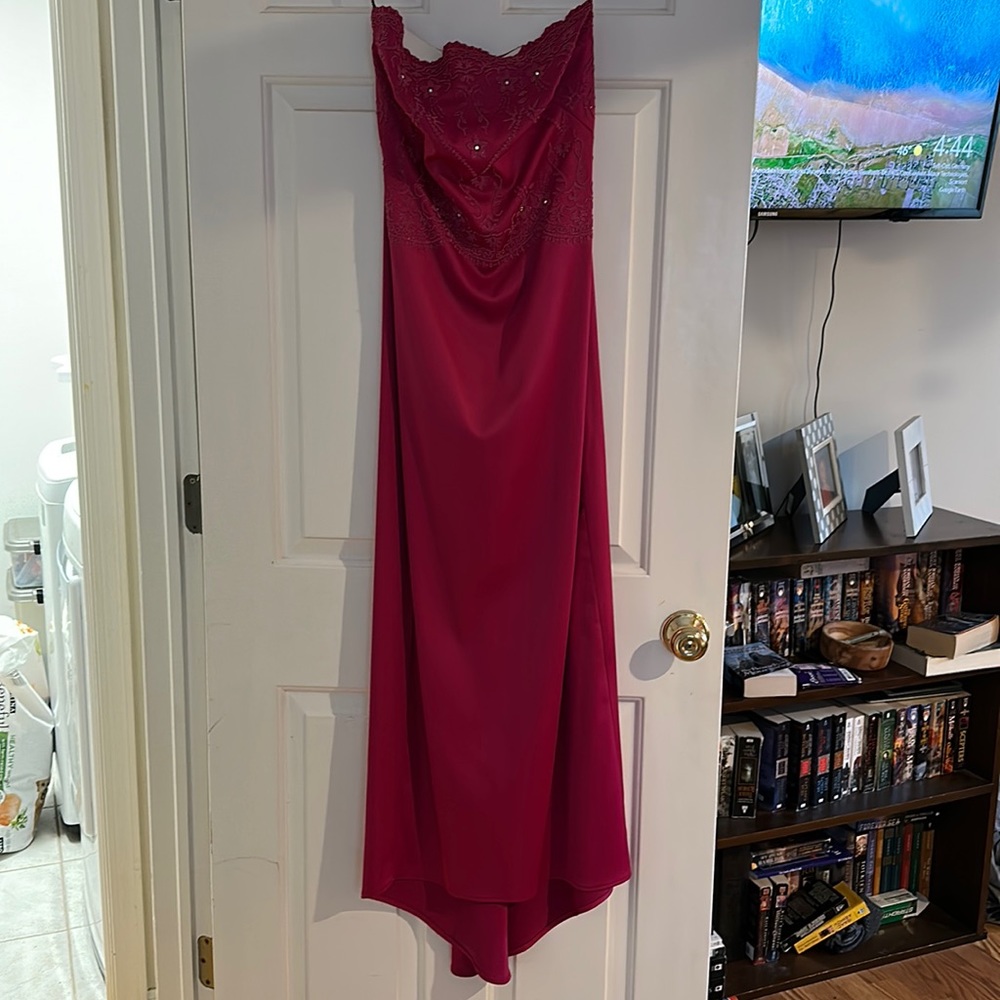 Y2K Rampage Formal Dress - Picture 2 of 4